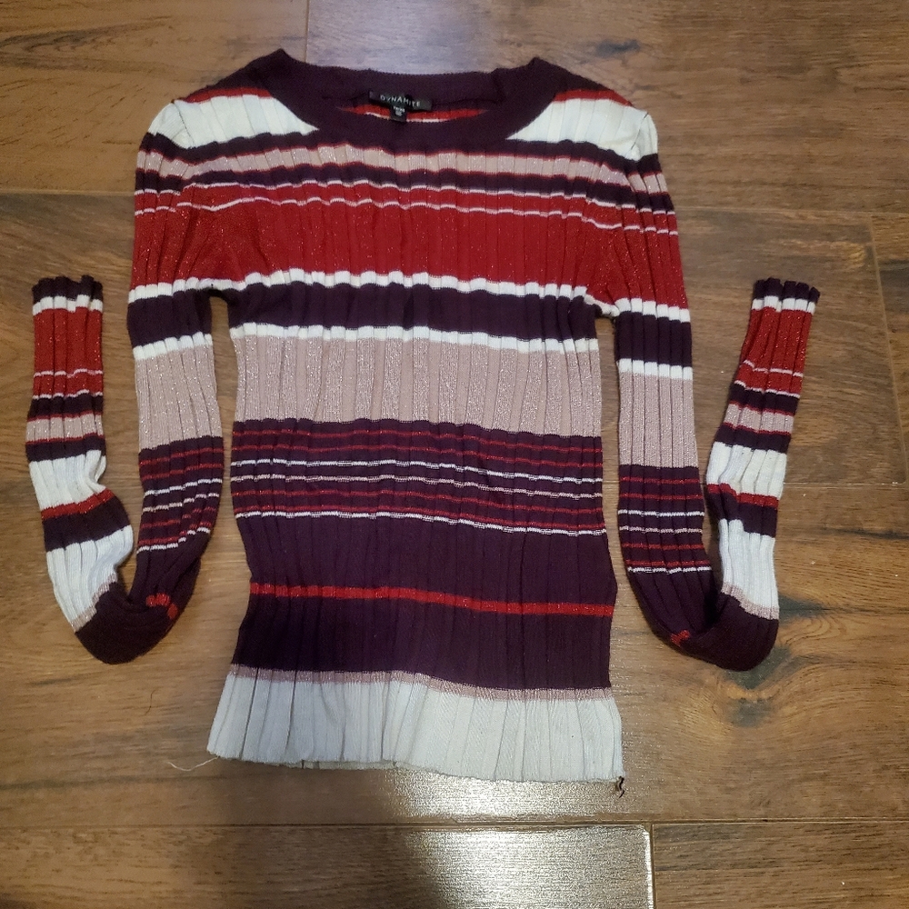 DYNAMITE XS STRIPED SWEATER